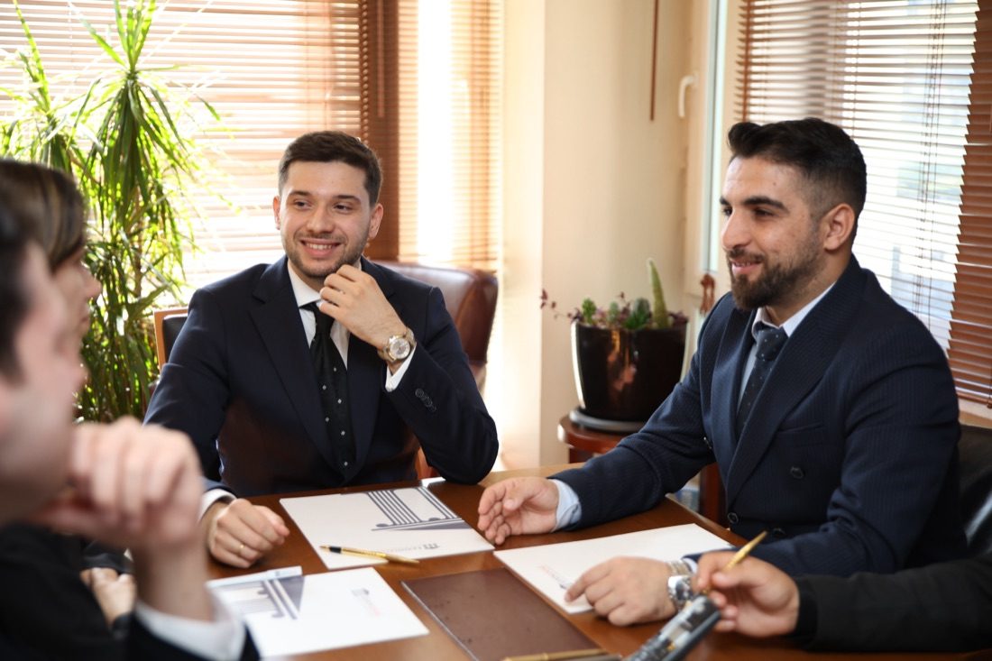 Lexin Legal lawyers meeting with clients in their Istanbul office